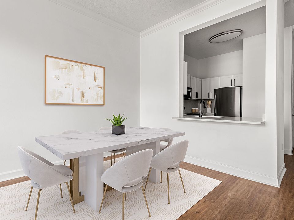 The Hartley - Dining Space