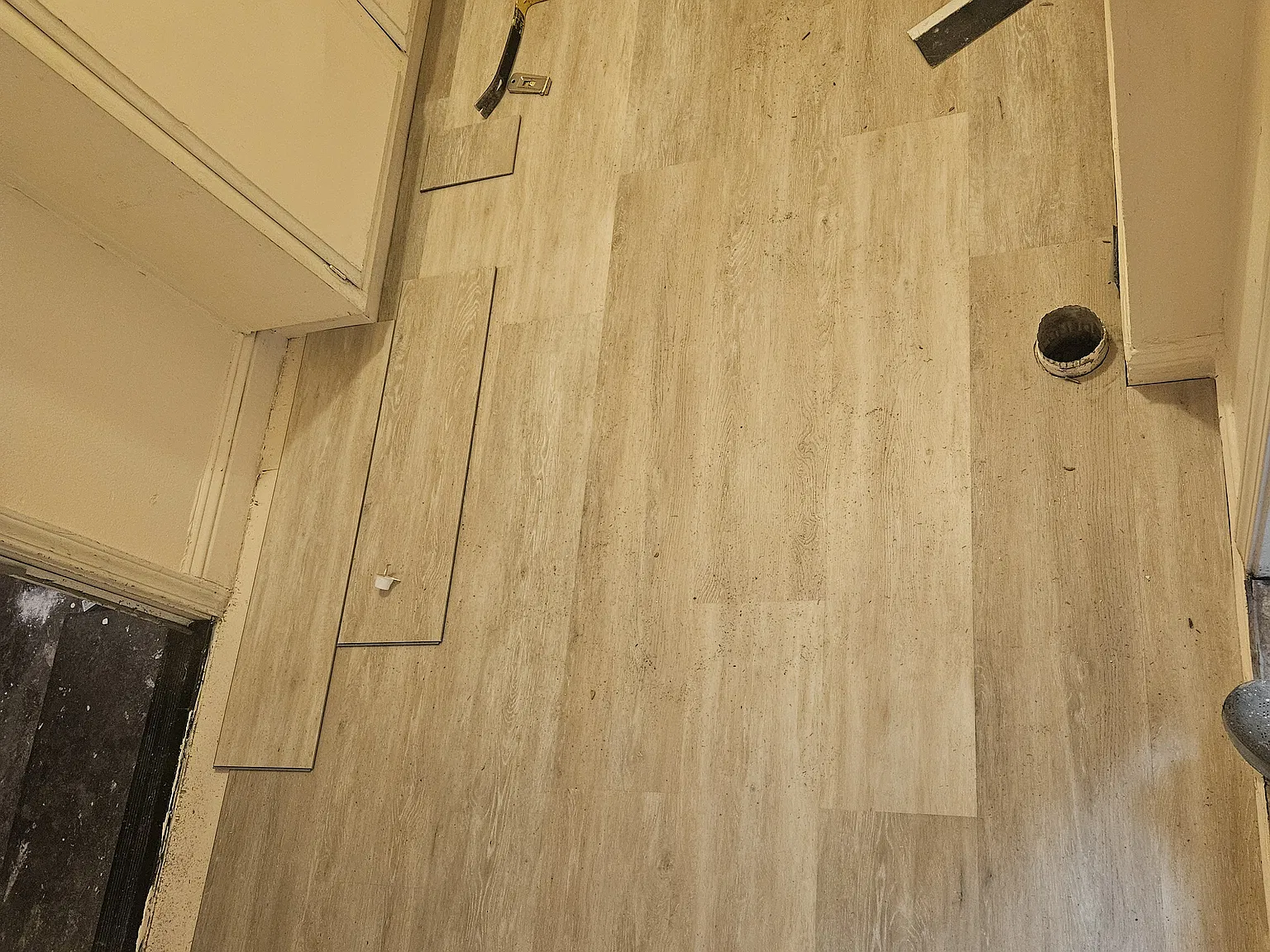 3 bed, 1295 sqft, $2,200 — Photo 2