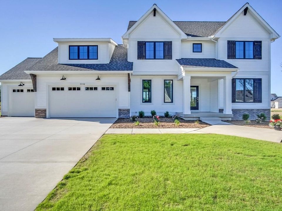 1st image of 5756 Stonebridge Dr