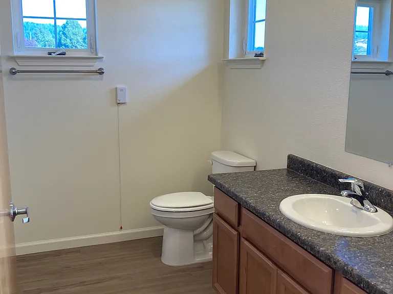 2042 Smith Ln #D — Photo 11