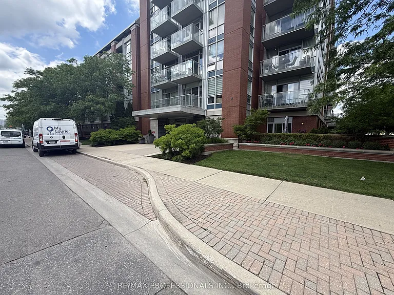 80 Port St E #216 — Photo 24