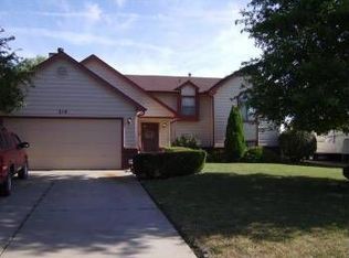 218 E Catalpa Ct, Derby, KS 67037