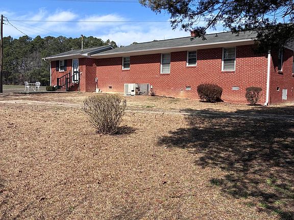 2nd image of 7612 Fowler Rd