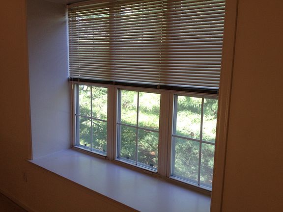 Living Room - Bay Window