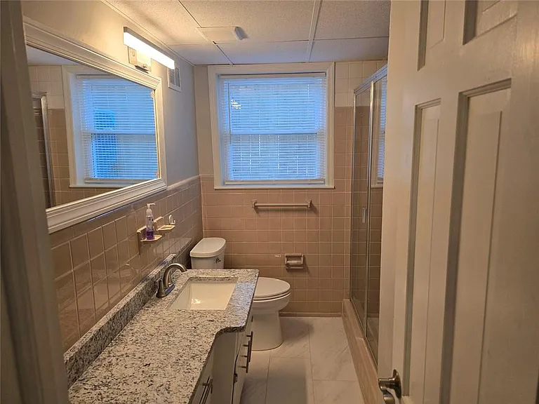 3420 Northside Dr #B — Photo 9