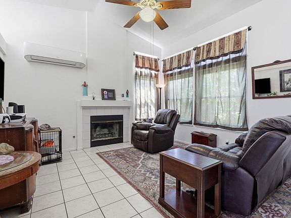 5th image of 790 Del Monte Dr