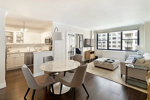 Sold by Compass | media 9