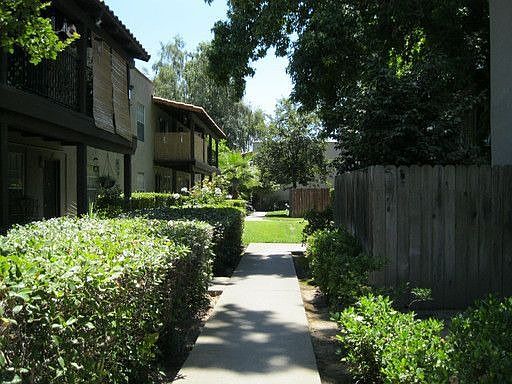 4th image of 920 43rd Ave APT 18