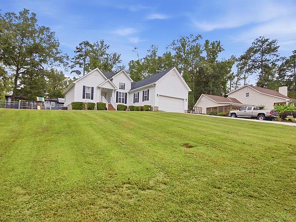 4th image of 103 Pinebark Ln