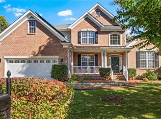 2023 Waterford Village Dr, Clemmons, NC 27012