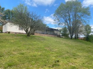 318 Marble Hall Rd, Rogersville, TN 37857