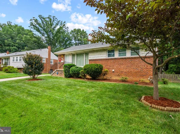 6427 Fairbanks St, Hyattsville, MD 20784