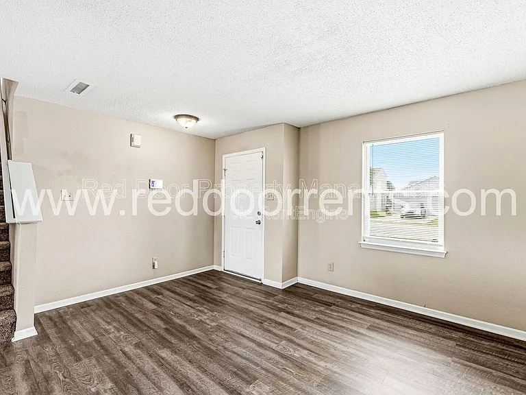 76 Snowflake Cir — Photo 10