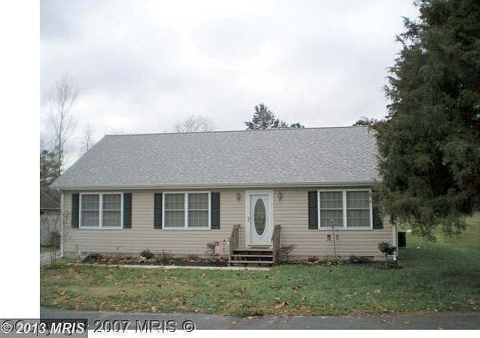 Exterior (Front)
