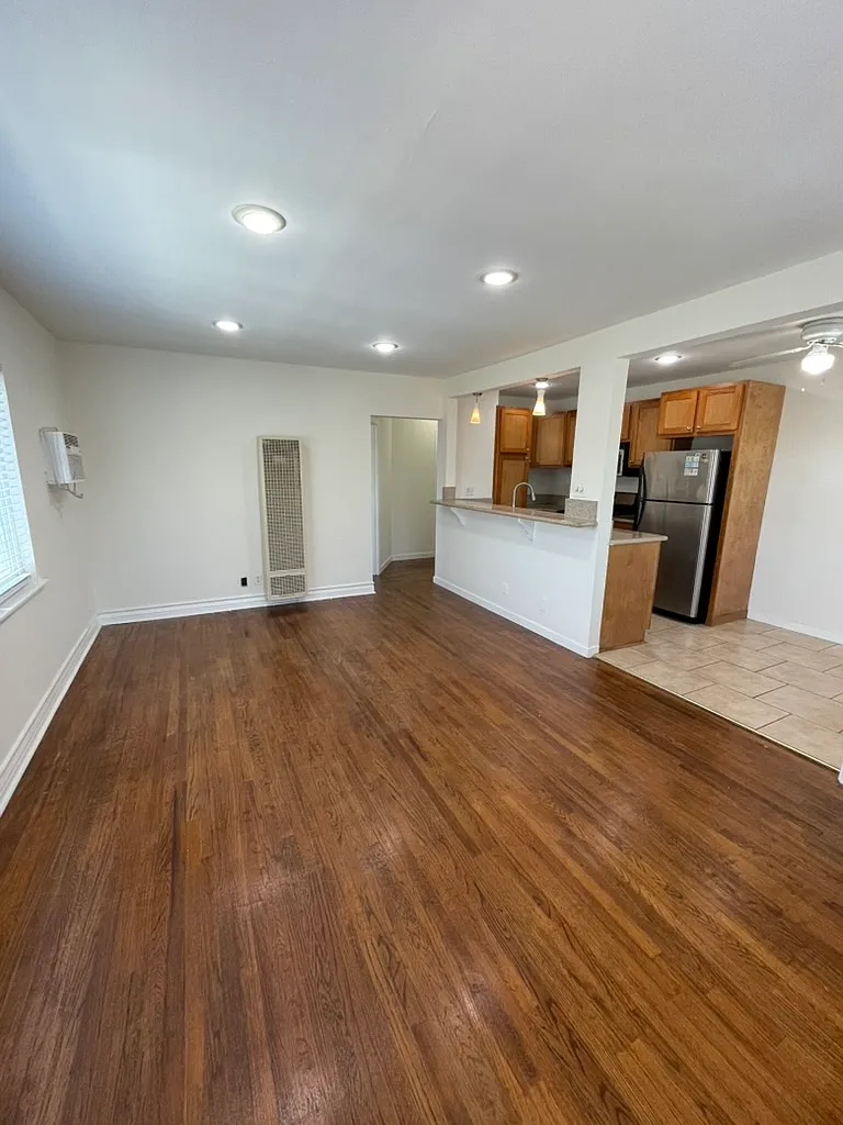 1 bed, 600 sqft, $1,750 — Photo 3