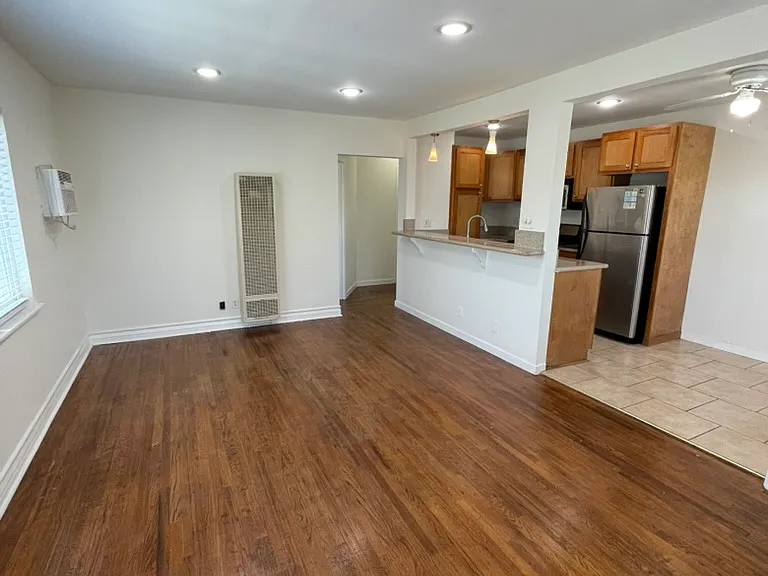 5301 Cleon Ave #3 — Photo 3