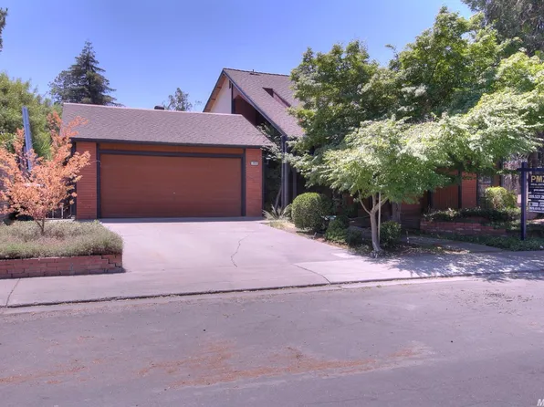 1412 Hillmont Ave, Modesto, CA 95355