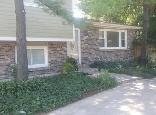417 Geneva Rd, Glen Ellyn, IL