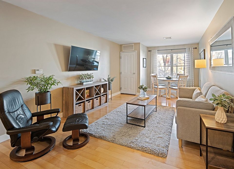 1st image of 30 Franklin St Unit 124