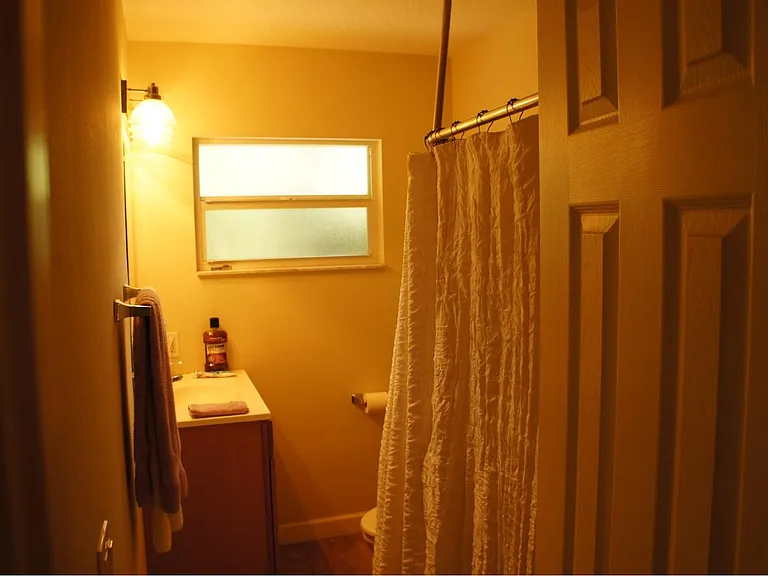 220 6th Ave N #6 — Photo 14