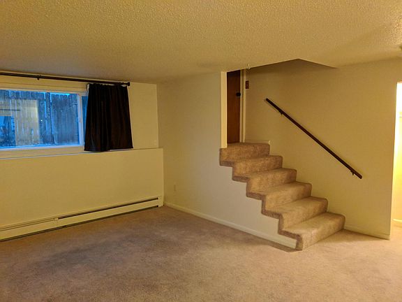 Livingroom and entry