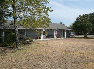 735 Spinner Rd, Desoto, TX 75115