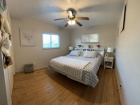 5th image of 5840 5th Ave N