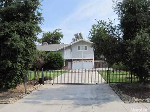 2932 Canal Dr, Stockton, CA 95204