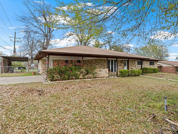 2nd image of 401 Hickory St