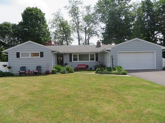 2nd image of 6 Stever Dr