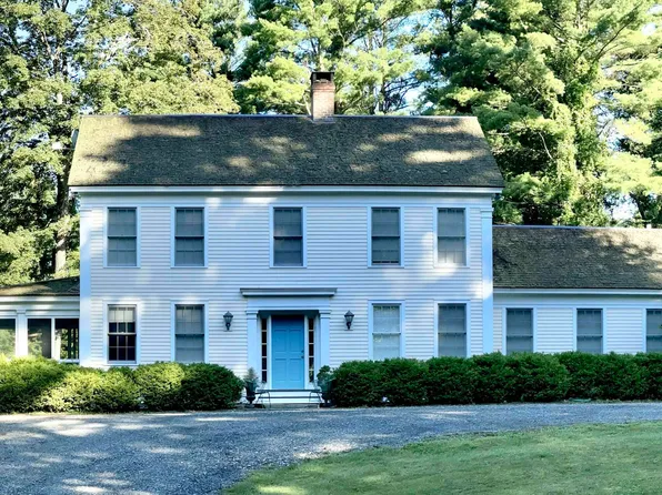 46 White Barn Rd, Copake, NY 12516