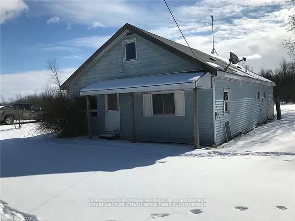 537 Burr Rd, Prince Edward County, ON K0K 1A0