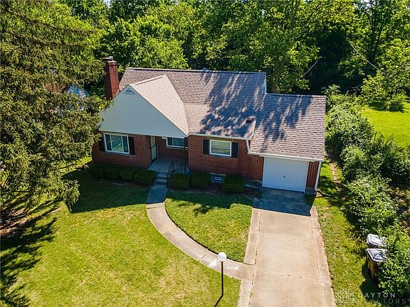 3rd image of 4094 Brenton Dr