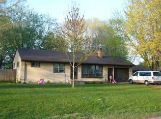 115 Kimball Dr, Champlin, MN 55316