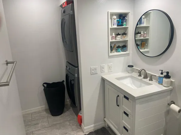 1119 Albany St APT 205, Los Angeles, CA 90015