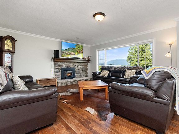3rd image of 10195 Gillanders Rd