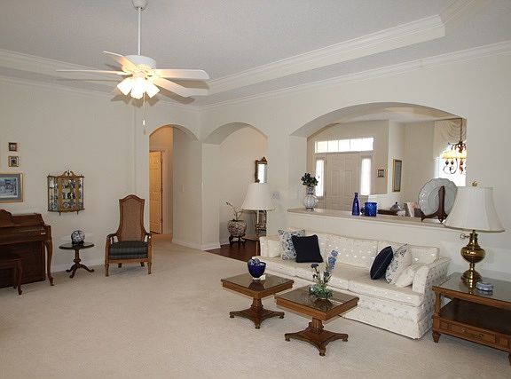 4th image of 5500 Wentworth Ln