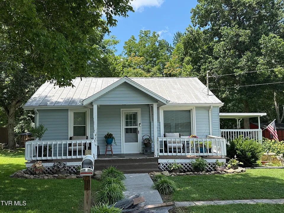 175 Brown Ln