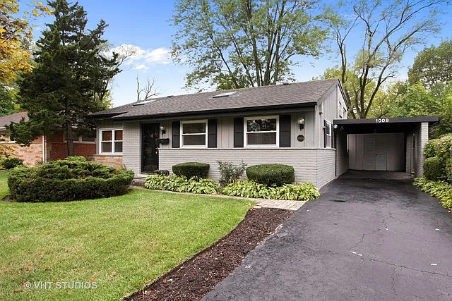 1008 Longaker Rd photo 1