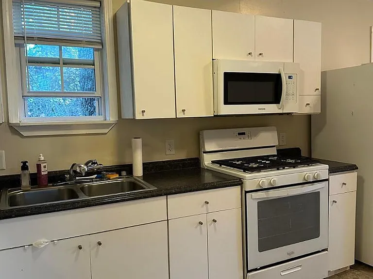 2222 State Highway 210 — Photo 13