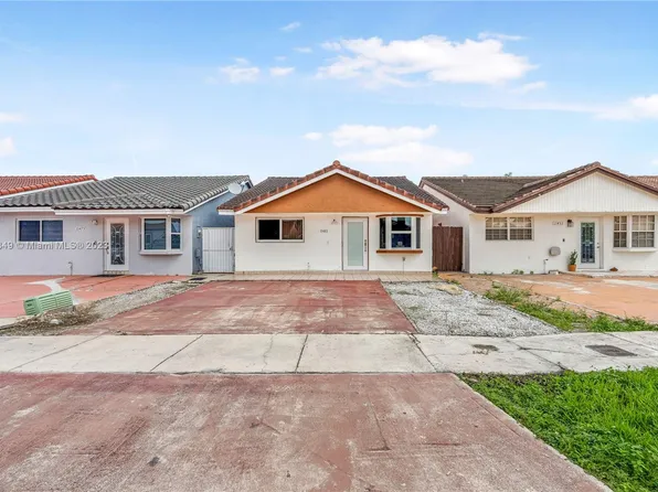 11463 NW 88th Ave, Hialeah Gardens, FL 33018