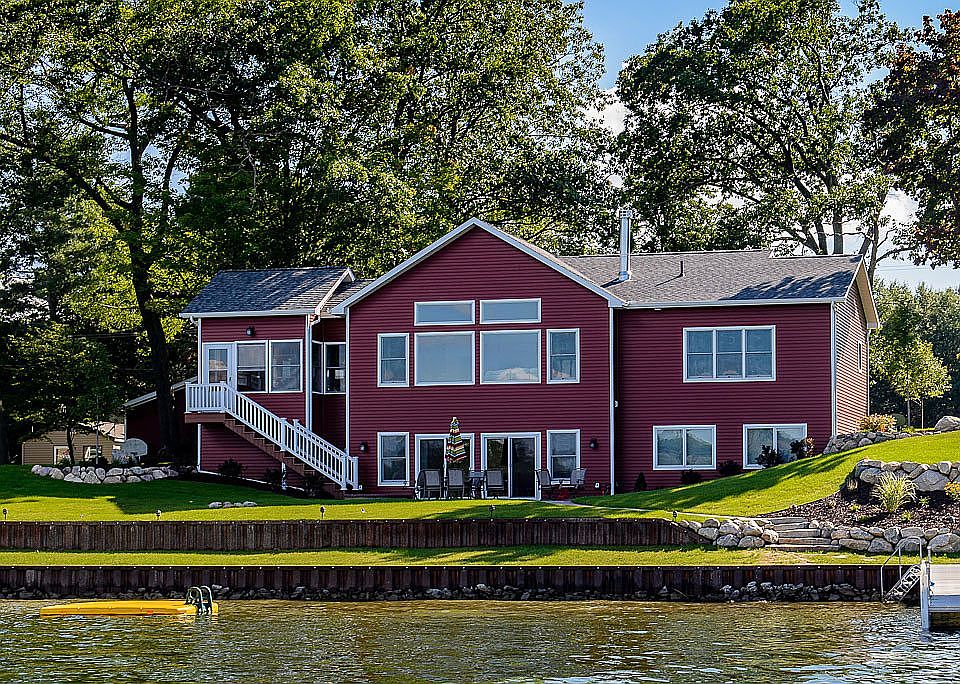 2nd image of 1640 Pratt Lake Rd
