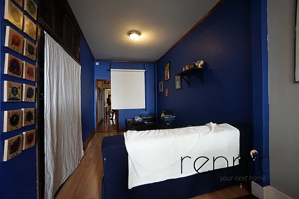 Rented by Rennit Inc. | media 11