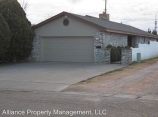 2126 La Fonda Rd, Clovis, NM 88101