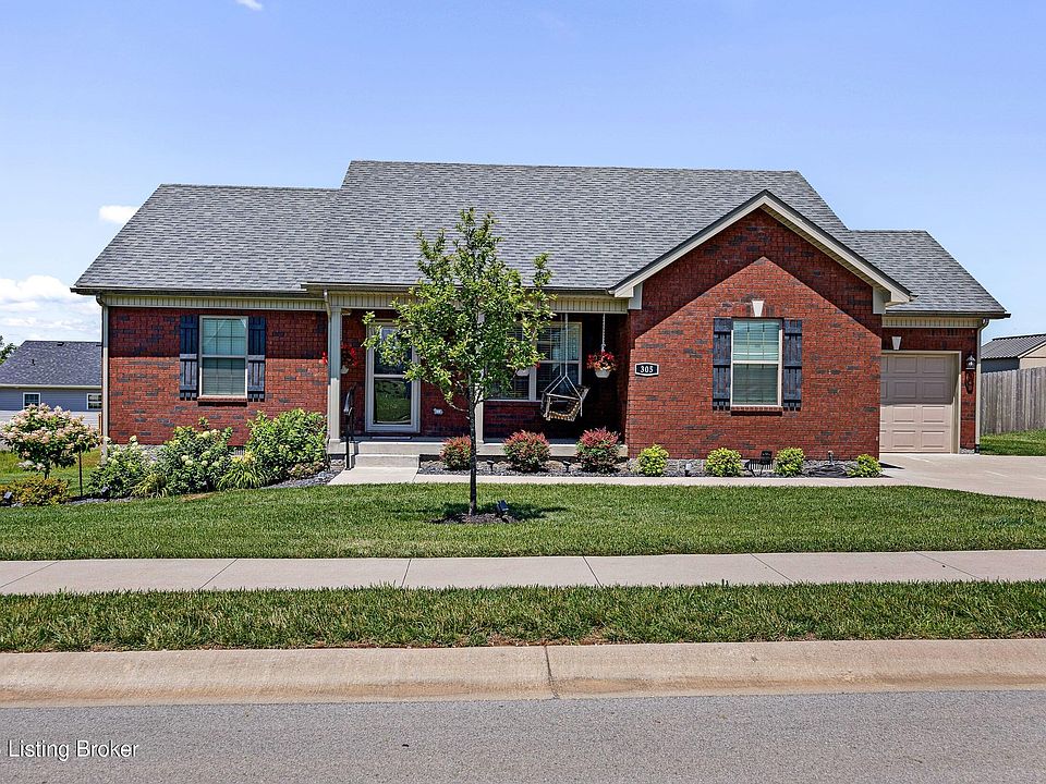 1st image of 305 Oak Hill Ct