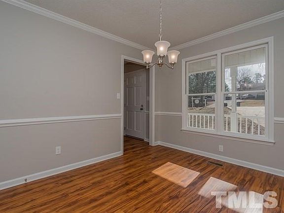 5th image of 6105 River Laurel Ct