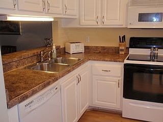 2nd image of 121 Village Cir