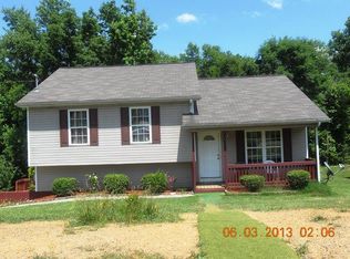 1152 Danielle Dr, Dalton, GA 30721