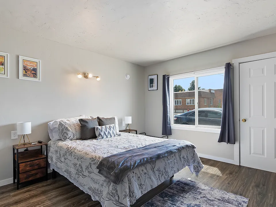 304 E Main St #110