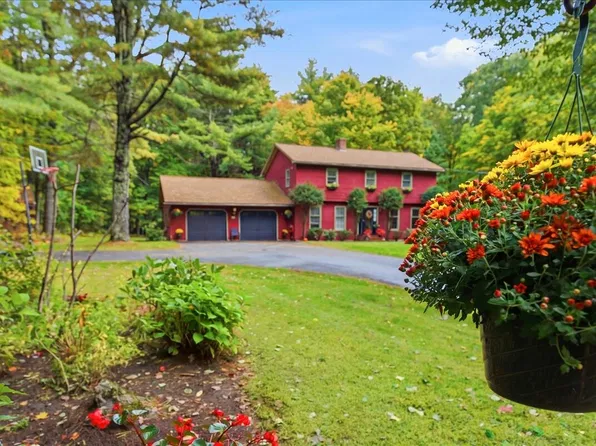 187 General Turner Hill Road, Turner, ME 04282